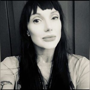 MEET YOUR POSHER !!🫶